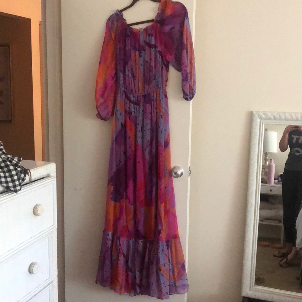Gorgeous silk Diane Von furstenberg